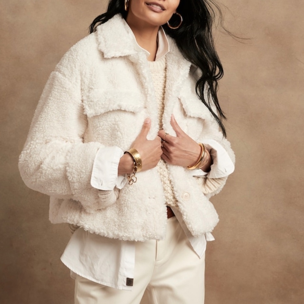 Banana Republic Cropped Sherpa Trucker Jacket Coat